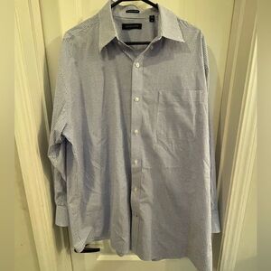Men’s Tommy Hilfiger dress shirt GUC
